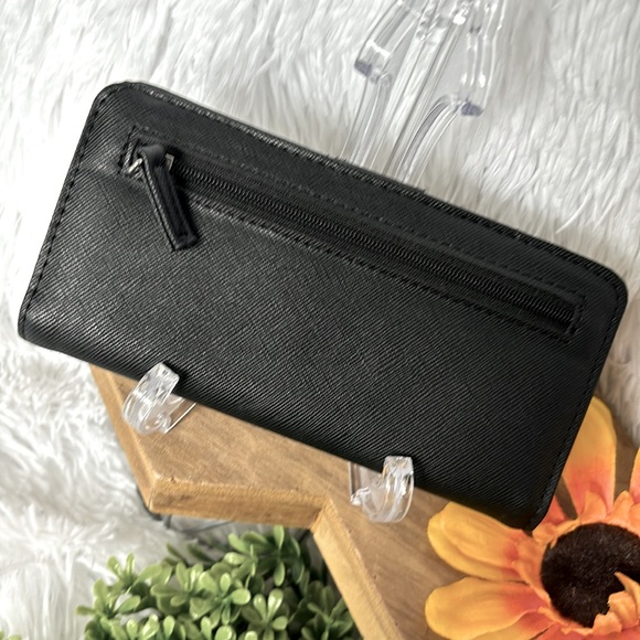 Wallet - Picture 2 of 4